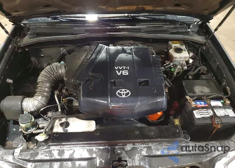 2003 Toyota 4Runner Sr5 z USA, uszkodzony, nr VIN JTEBU14R930016368